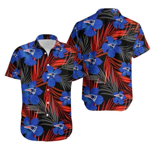 New England Patriots 2 Flower Hawaii Shirt and Shorts Summer Collectio